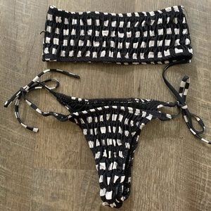 Black and white checked bikini